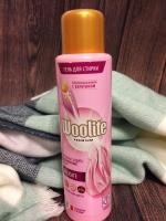 Гель для стирки Woolite premium Delicate фото