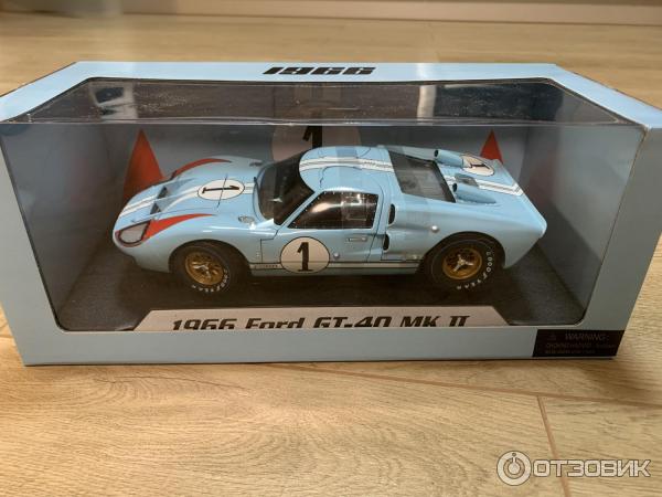 Коллекционная модель Shelby Collectibles Ford GT40 mk2 1:18 фото