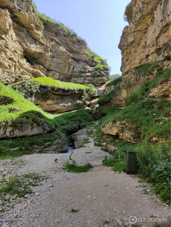 Салтинский подземный водопад (Россия, Дагестан) фото