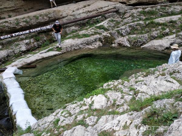 Салтинский подземный водопад (Россия, Дагестан) фото