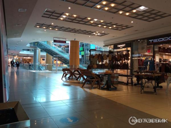 Торгово-развлекательный центр Mall Galleria (Болгария, Бургас) фото