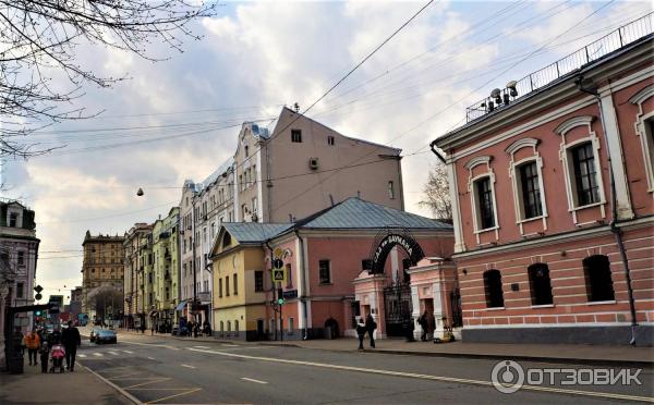 Экскурсия Легенды Старой Басманной слободы (Россия, Москва) фото