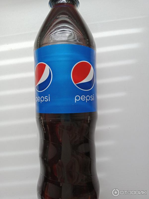 Газированный напиток Pepsi cola фото