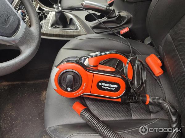 Автомобильный пылесос Black & Decker AV1205 фото