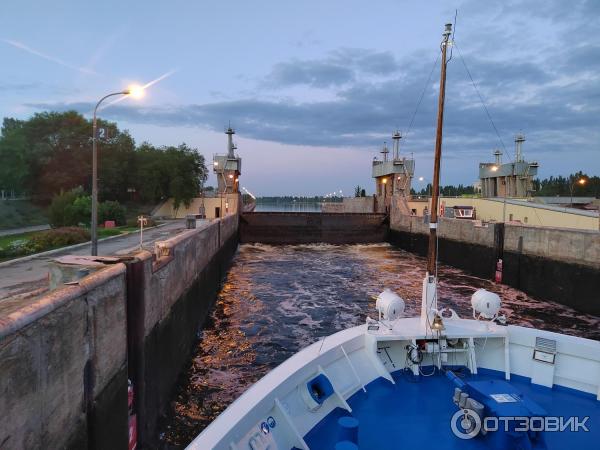 Речной круиз на теплоходе Федор Достоевский (Россия, Саратовская область) фото