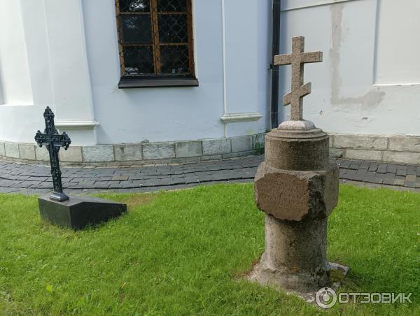 Оптина Пустынь, захоронения родственников Пушкина А. С.