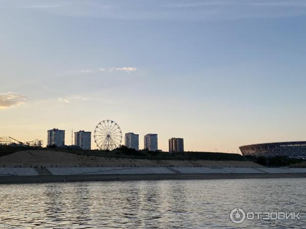 Прогулка на теплоходе по реке Волга (Россия, Волгоград) фото