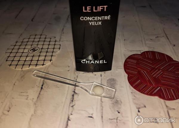 Концентрат для контура глаз Chanel Le Lift фото