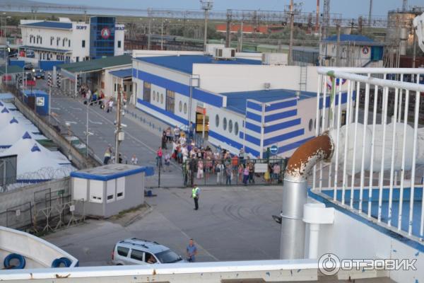 Паромная переправа через Керченский пролив (Россия) фото