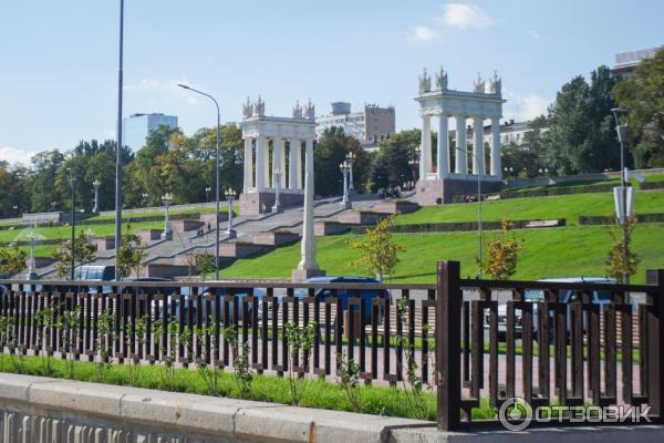 Набережная г. Волгоград (Россия) фото