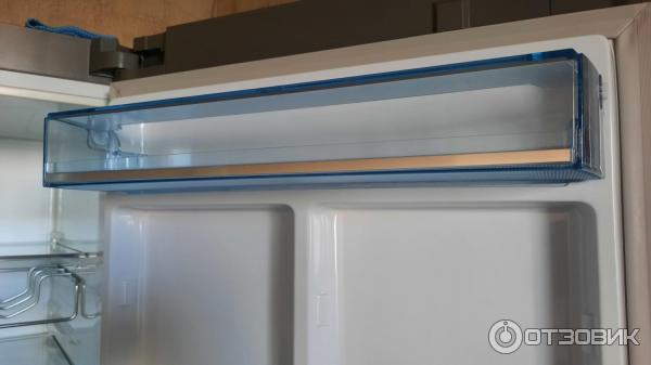 Indesit B18FNF - Холодильники с нижней морозильной камерой