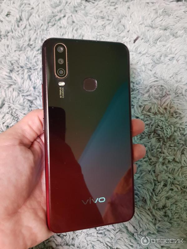 Смартфон Vivo Y12 фото