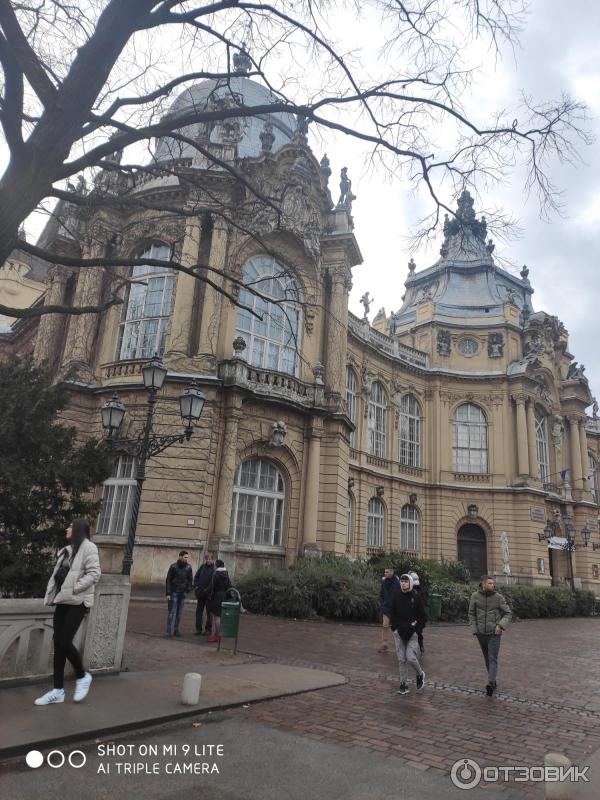 Экскурсия в замок Вайдахуняд (Венгрия, Будапешт) фото