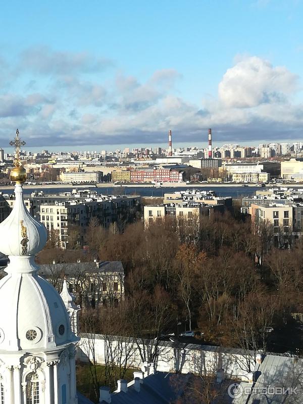 Смотровая площадка на звоннице Смольного собора (Россия, Санкт-Петербург) фото