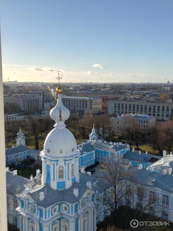 Смотровая площадка на звоннице Смольного собора (Россия, Санкт-Петербург) фото