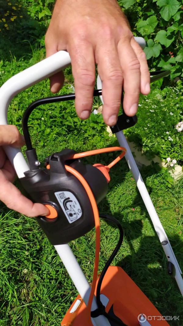 Газонокосилка stihl rme 235. Stihl RME 235. Электрический триммер Elitech et 1000. Смазка редуктора Huter 2500 триммер.