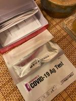 Экспресс-тест для самотестирования всей семьи SD Biosensor Standard Q COVID-19 Ag Home фото