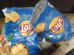 Картофельные чипсы Lays фото