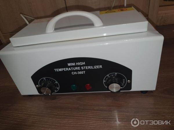 Сухожаровой шкаф (стерилизатор) Sanitizing box MINI HIGH TEMPERATURE STERILIZER CH-360T фото