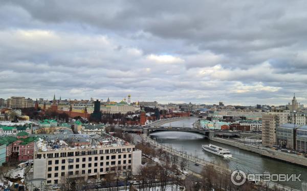 Смотровая площадка храма Христа Спасителя (Россия, Москва) фото