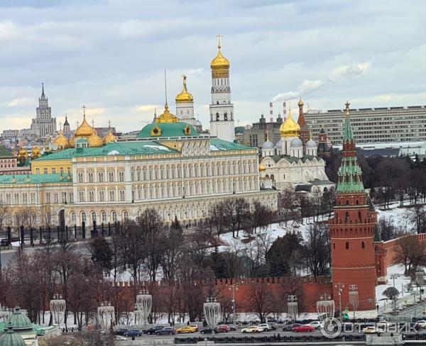 Смотровая площадка храма Христа Спасителя (Россия, Москва) фото