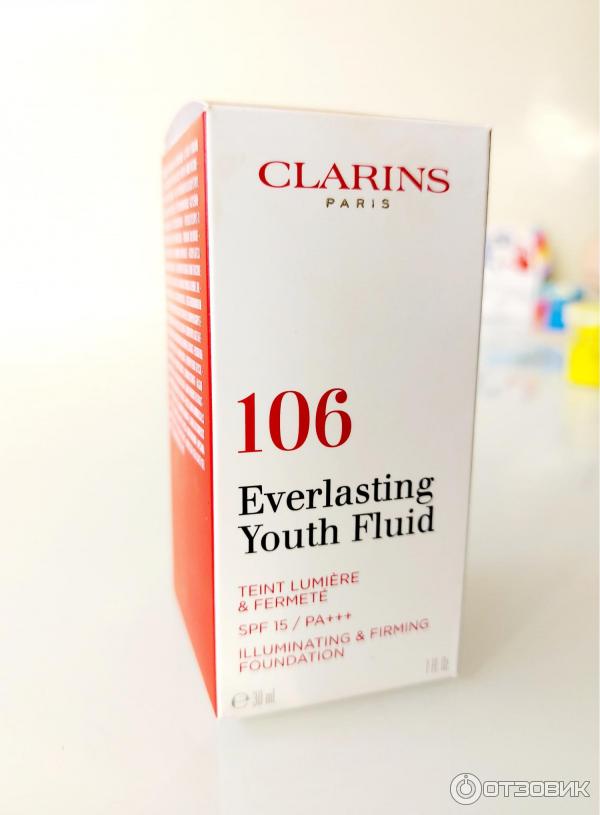 Устойчивый тональный флюид Clarins Everlasting Youth Fluid SPF 15 фото