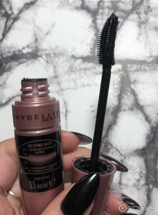 Тушь для ресниц Maybelline Веерный объем Lash Sensational Intense Black фото