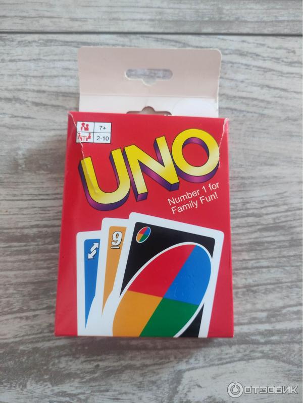 Настольная карточная игра UNO фото