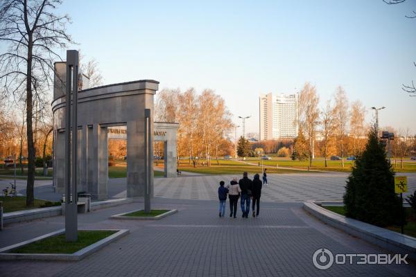 Объектив Meike 28mm f/2.8 Fuji X фото