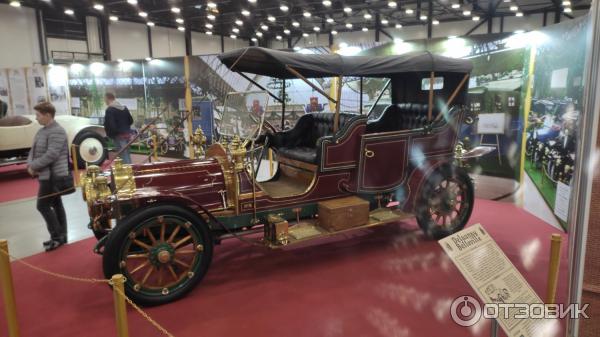 Выставка ретро-автомобилей Oldtimer Галерея (Россия, Санкт-Петербург) фото