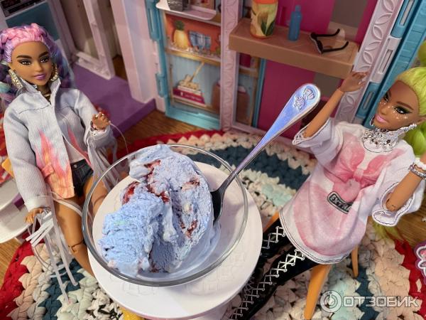 Мороженое пиньята бабл-гам. Бабл гум мороженое. Мороженое двухслойное. Пиньята бабл гам. Мороженое с вкусом жевательный резинки.