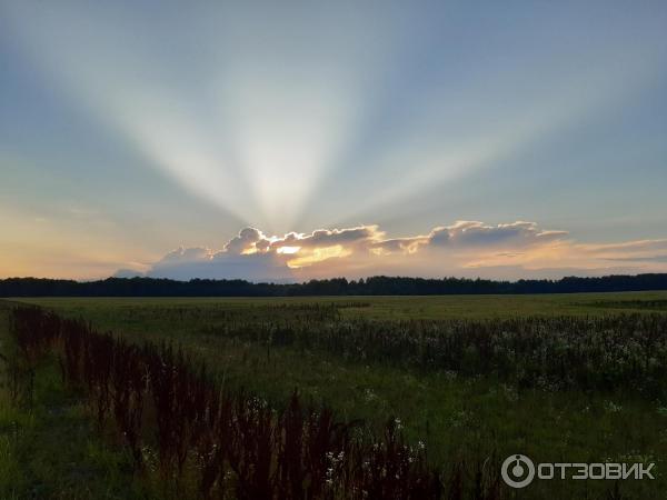 Поти темно. Солнышко почти закатилось.