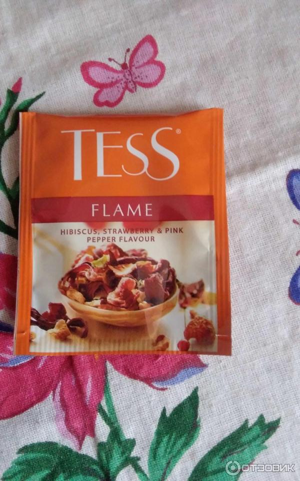 Чайный напиток Tess Flame со вкусом и ароматом земляники и розовым перцем фото