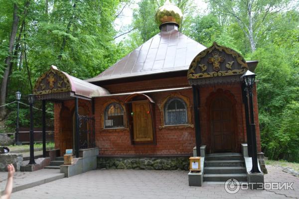 село Тюнино, святой источник