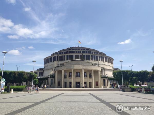 Зал столетия польша