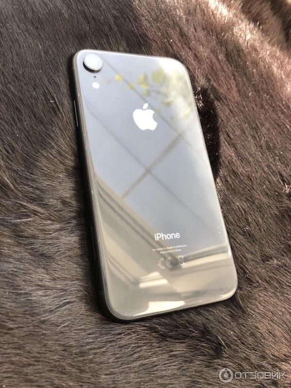 Смартфон Apple iPhone XR фото