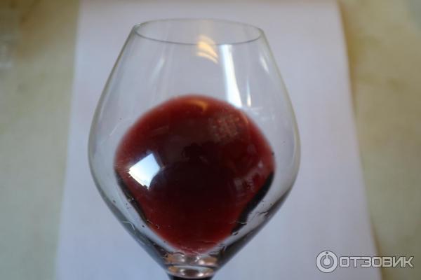 Вино Amaranta Pinotage фото