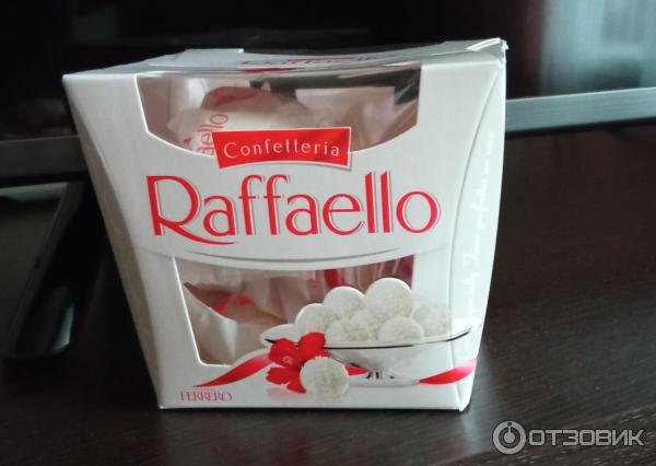 Конфеты Ferrero Raffaello фото