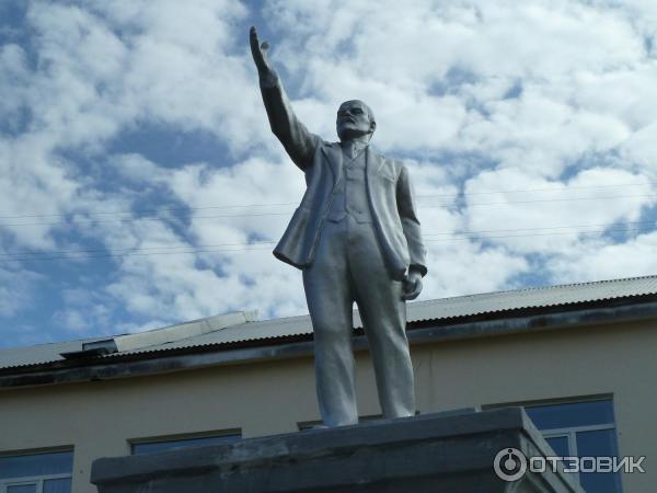 памятник Ленину