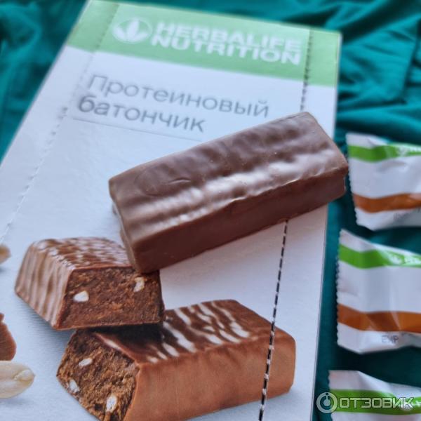 Протеиновый батончик Herbalife фото