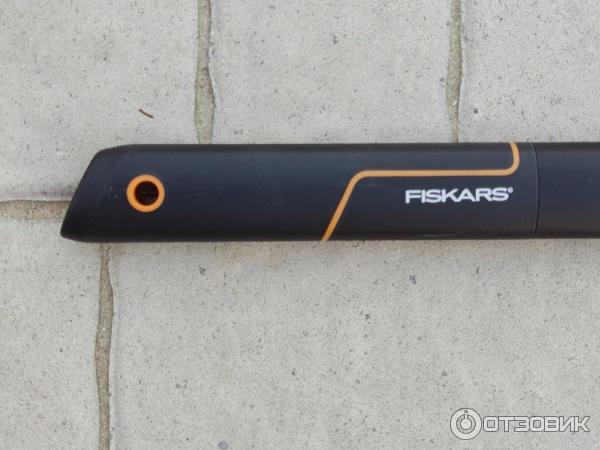 Сучкорез Fiskars