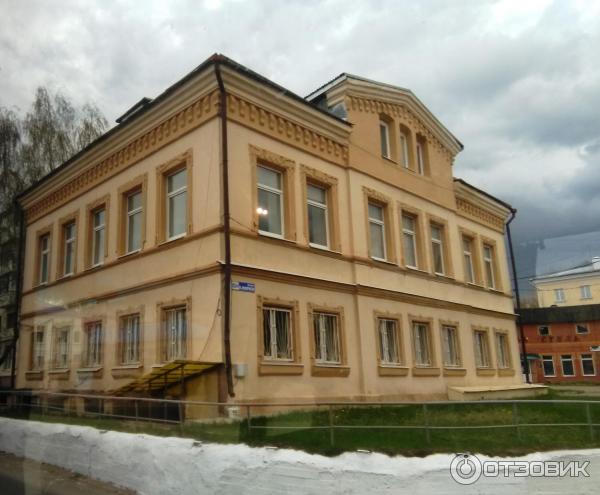 Ржев экскурсии. Роддом Ржев. Дом Купцов образцовых Ржев. Роддом Ржев фото.