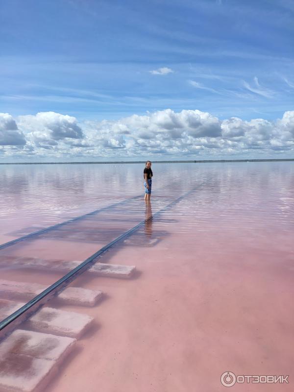 Поселок бурсоль розовое озеро. Озеро туз. Озеро туз Турция фото. Salt Lake Turkey.