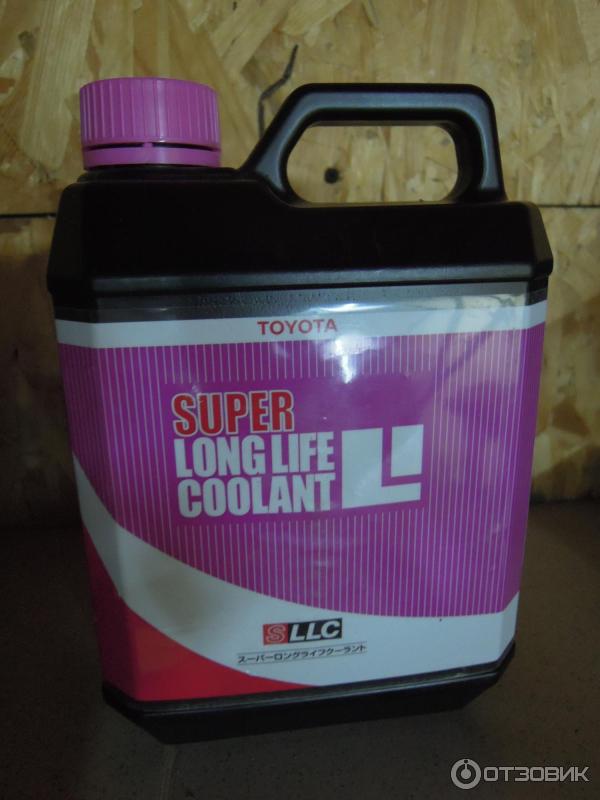 Антифриз toyota long life coolant. Антифриз Тойота Хайлюкс 2018. Антифриз розовый. Тосол розового цвета. Genantin super антифриз.