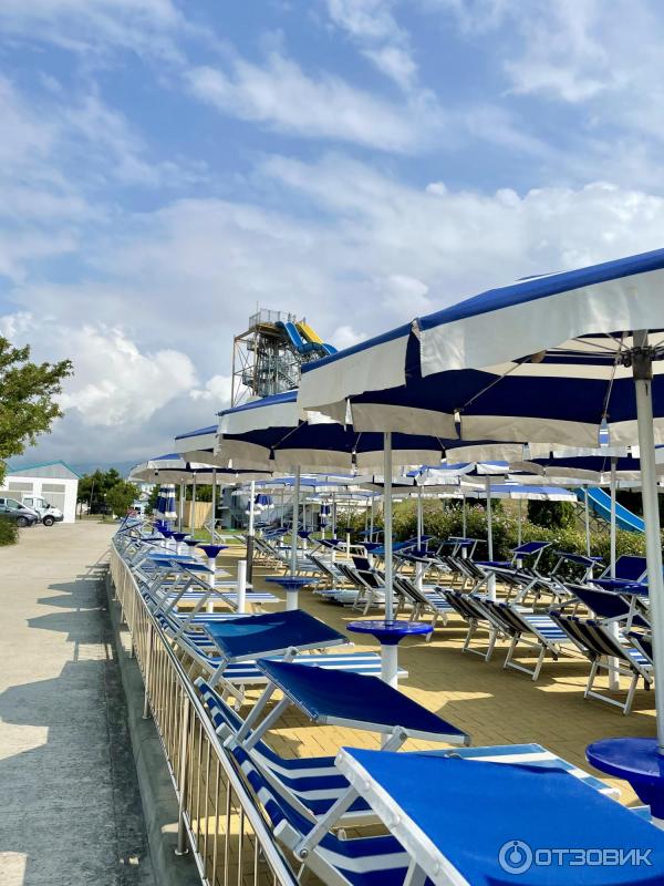 Аквапарк Золотая бухта (Россия, Геленджик) фото