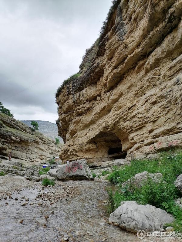 Салтинский подземный водопад (Россия, Дагестан) фото