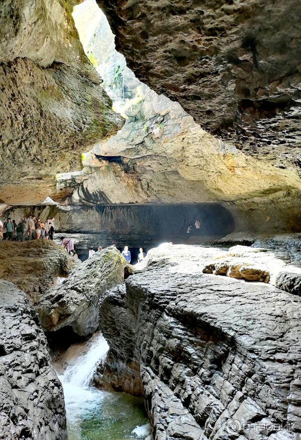 Салтинский подземный водопад (Россия, Дагестан) фото
