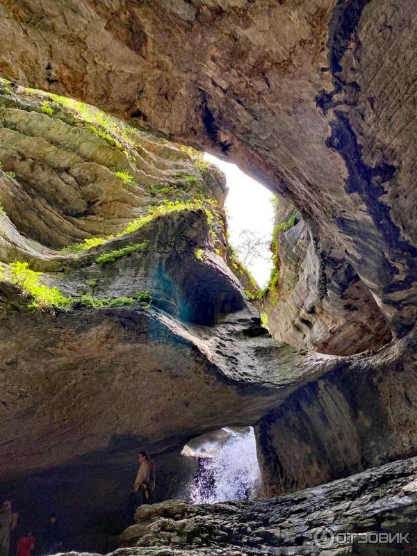 Салтинский подземный водопад (Россия, Дагестан) фото