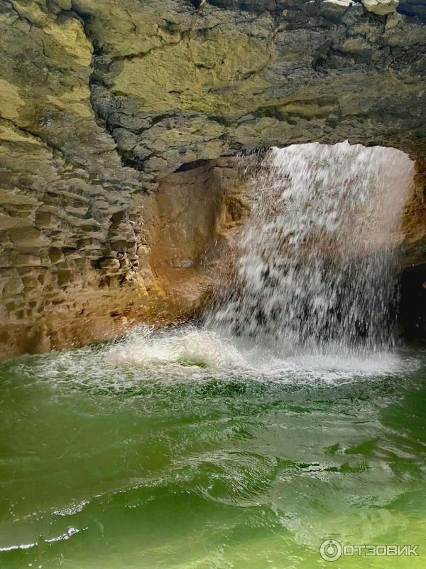 Салтинский подземный водопад (Россия, Дагестан) фото