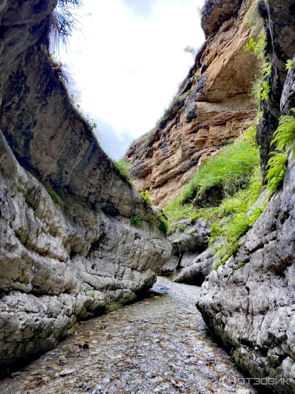 Салтинский подземный водопад (Россия, Дагестан) фото